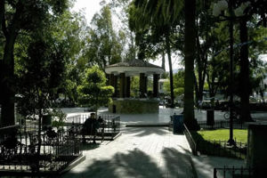 a quiet park in Loreto